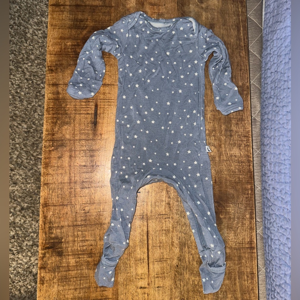 Gunamuna starry pajamas